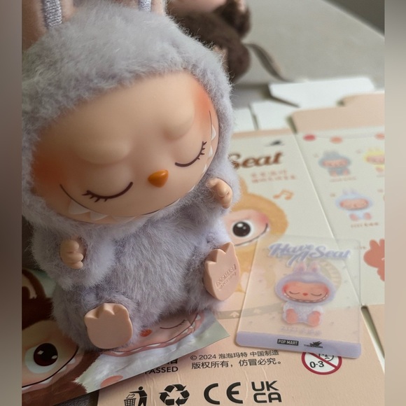 POP MART Labubu Have A Seat ZIZI - Preloved - Picture 11 of 12
